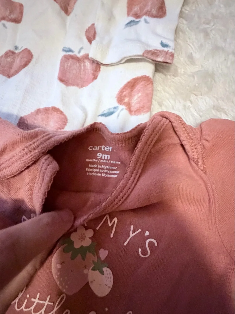 Carters Baby Girls' 10-Piece Everyday Essentials Bundle size 6-9 months